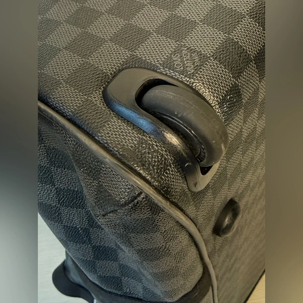 Louis Vuitton Neo Eole 55 Damier Graphite Rolling Duffle Bag